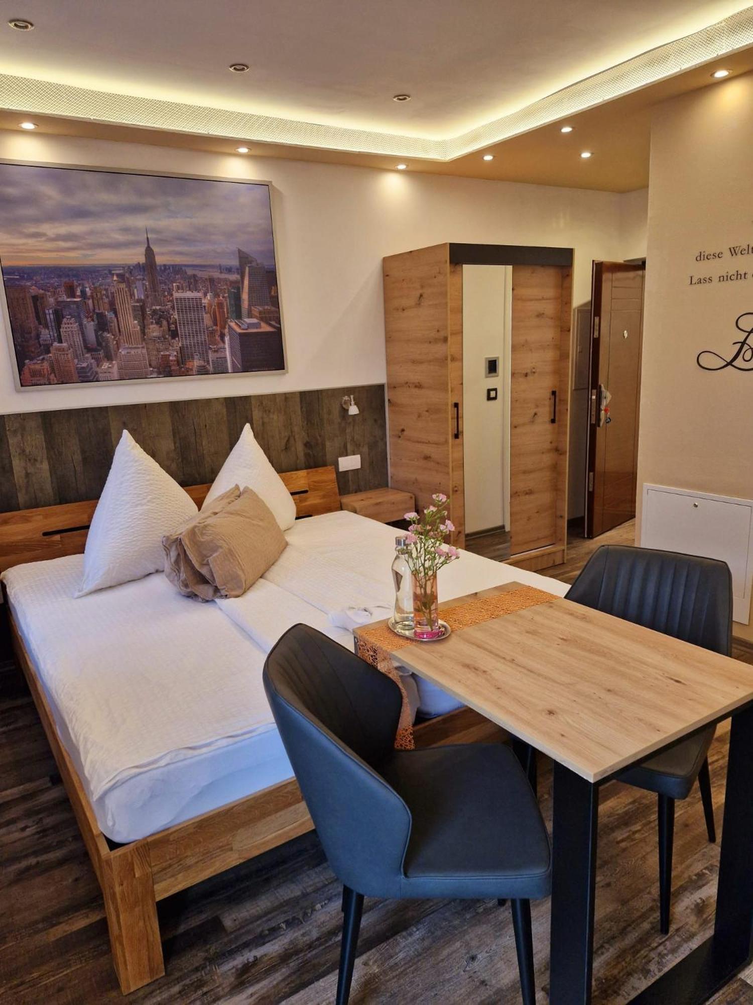 Apartmenthaus 韦特海姆 外观 照片